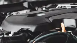 Z czego składa się silnik samochodowy? Poznaj kluczowe elementy