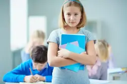 Jak napisać uzasadnienie wniosku o wydłużenie etapu edukacyjnego skutecznie?