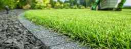 Jak oddzielić trawnik od kamieni - skuteczne metody i porady
