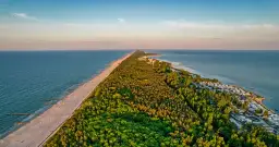 Jak powstał półwysep helski? Fascynująca historia jego formacji