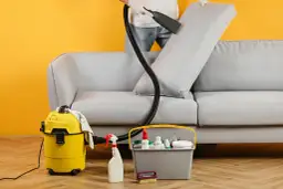 Jak prać kanapę Karcherem, aby usunąć wszelkie plamy i zanieczyszczenia?