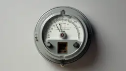 Jak znaleźć numer licznika prądu w swoim mieszkaniu?