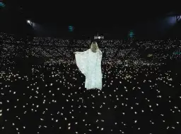Sanah na stadionach: Gdzie obejrzeć film i jakie są godziny seansów?