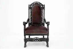 Fotel tron: luksusowy mebel do stylowego salonu - cechy i ceny