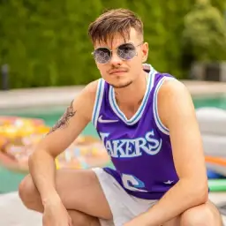 Ile lat ma Palion? Poznaj wiek i datę urodzenia młodego artysty