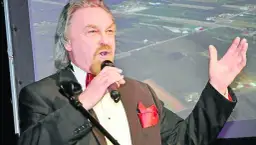 Jan Zakrzewski tenor biografia - życie, kariera i osiągnięcia artysty