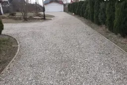 Jaki kliniec na podjazd: wybierz najlepszy materiał i oszczędzaj