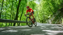 Castelli: Trendy koszulek kolarskich - zobacz najnowsze