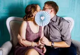 Jak rozkochać w sobie zajętą dziewczynę: 7 skutecznych technik