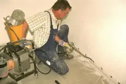 Skuteczne metody osuszania gruntu: 5 technik dla budownictwa