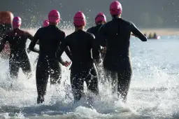 Pierwsza pianka triathlonowa – jak dobrać grubość neoprenu i uniknąć kosztownych błędów