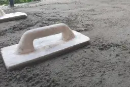 Jak zrobić wylewkę na balkonie – uniknij najczęstszych błędów i zyskaj trwałość