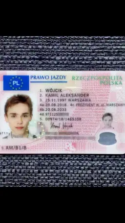 Ile zdjęć do prawa jazdy potrzebujesz i jak uniknąć odrzucenia wniosku