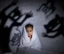 Złe sny co oznaczają – przyczyny, interpretacja i jak się ich pozbyć