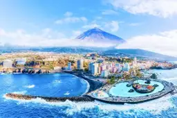 Wyspy Kanaryjskie - kiedy jechać, aby uniknąć złej pogody?