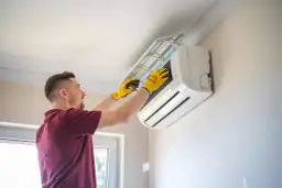 Dlaczego regularny serwis klimatyzacji domowej to konieczność?