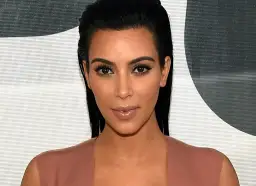 Kim Kardashian bez makijażu - zaskakujące zdjęcia i reakcje fanów