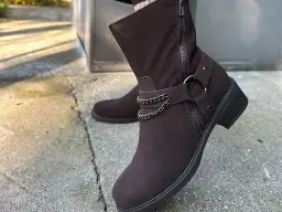 Botki ocieplane – esencja zimowego stylu i wygody