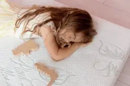 Jaki materac dla dziecka 4 lata? Wybierz najlepszy dla zdrowego snu