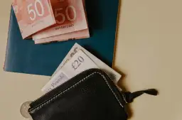 Pożyczka konsolidacyjna co to? Jak uniknąć błędów i oszczędzić