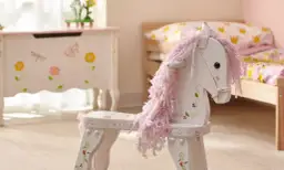 Najlepsze zabawki koni dla dzieci - wybierz idealny prezent