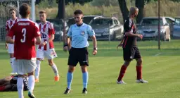 Ile zarabia arbiter? Zaskakujące fakty o wynagrodzeniach sędziów