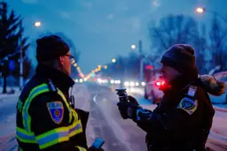 Najlepsze alkomaty do 500 zł - co wybrać, aby nie przepłacać?