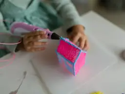 Jak wybrać długopis 3D dla dziecka: kompleksowy poradnik rodzica