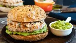 Burger z indyka Kwestia Smaku - zdrowsza alternatywa dla mięsa