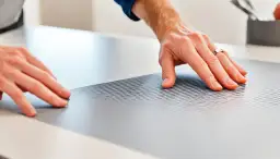 Jak okleic fronty szafek kuchennych i uniknąć najczęstszych błędów