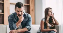 Ile kosztuje rozprawa rozwodowa? Zaskakujące wydatki, które musisz znać