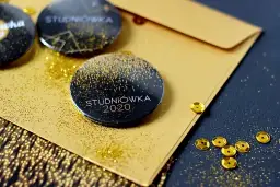 Jak zaprosić dziewczynę na studniówkę: 7 skutecznych porad