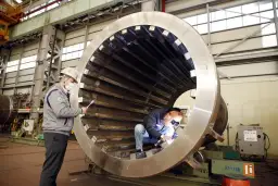 Ile trwa budowa elektrowni atomowej? Poznaj zaskakujące fakty i czynniki