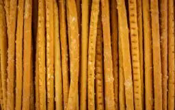 Wpływ paluszków na zdrowie - poznaj prawdę o tej popularnej przekąsce