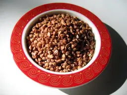 Kasza gryczana ile kalorii: poznaj prawdziwą wartość kaloryczną kaszy