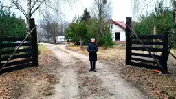 Jak zrobić bramę drewnianą - proste kroki, które zaoszczędzą czas i pieniądze