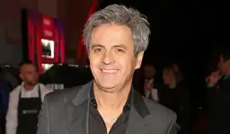 Ile ma lat Piotr Polk? Zaskakujące fakty o aktorze i jego karierze