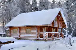 Skuteczne sposoby ocieplenia drewnianego domu - uniknij wysokich kosztów