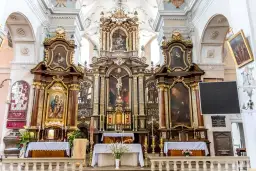 Sanktuarium Mirowskie: Historia, cuda i znaczenie dla pielgrzymów