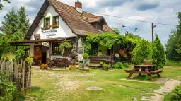 Tanie noclegi z wyżywieniem w Krynicy Zdrój - Gdzie tanio się zatrzymać?