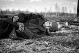 Malowany ptak film - kiedy premiera w Polsce i co warto wiedzieć