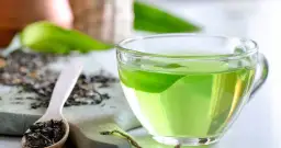 Zielona herbata: 7 właściwości i korzyści dla zdrowia