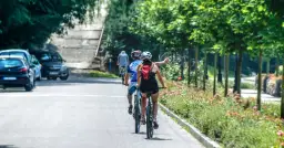 5 filmowych scen, które zmieniły kulturę jazdy