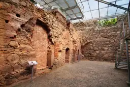 Zamek krzyżacki w Człuchowie: Tajemnice i historia, które zaskakują