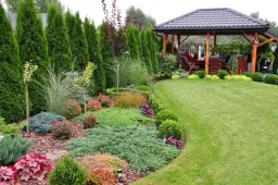 Jak zrobić rabaty ogrodowe: proste kroki i najlepsze materiały