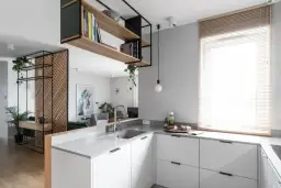 Jakie meble do małej kuchni - funkcjonalność i oszczędność miejsca