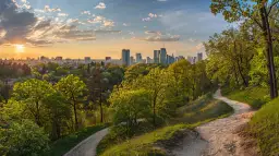 Górska Warszawa: Jakie atrakcje czekają na turystów? Przewodnik po górach