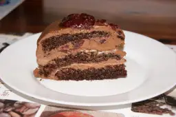 Przepis na ciasto węgierskie: Krok po kroku do pysznego deseru