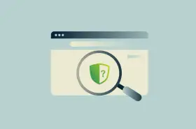Lupa sobre escudo con signo de interrogación en pantalla de navegador. Aprende como saber si una pagina es falsa.