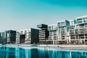 Krynica Morska: Atrakcje na każdą porę roku zaplanuj idealny urlop